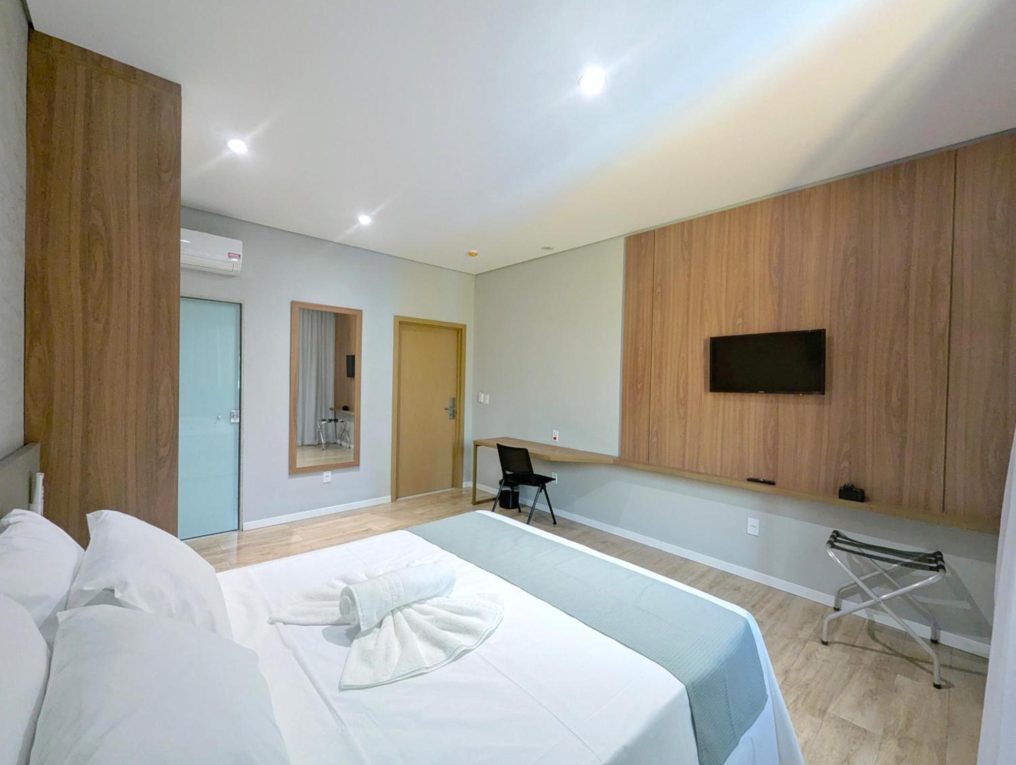 Hotel Jardim Iracema Teofilo Otoni Bagian luar foto