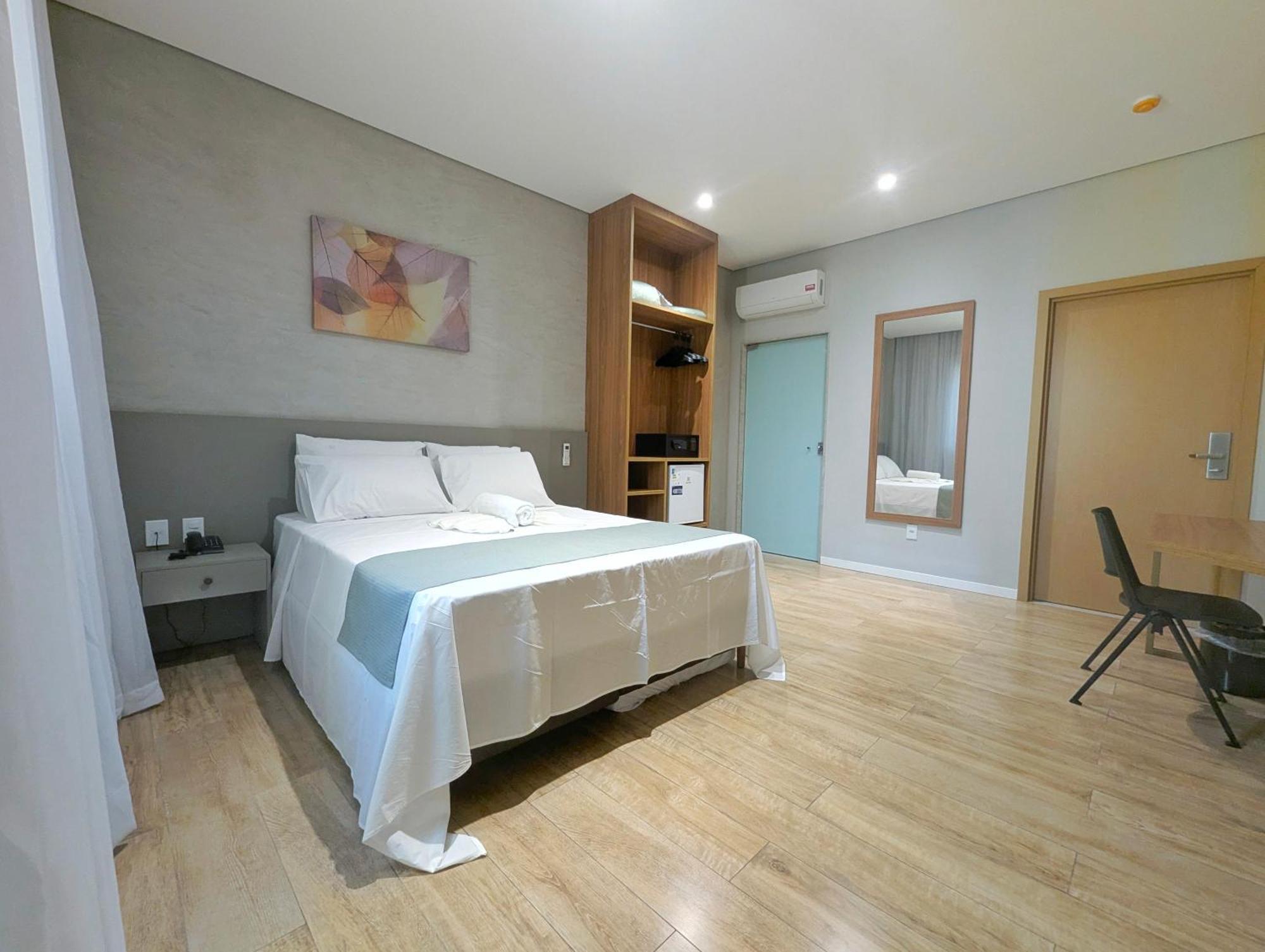 Hotel Jardim Iracema Teofilo Otoni Bagian luar foto